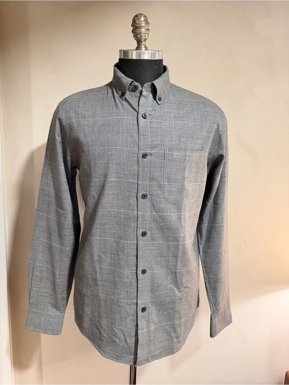 Club Monaco Men’s Gray Glen Plaid Slim Fit Button Down Shirt Size M